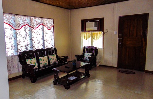 El Nido Hotel | Pangulatan Beach Resort