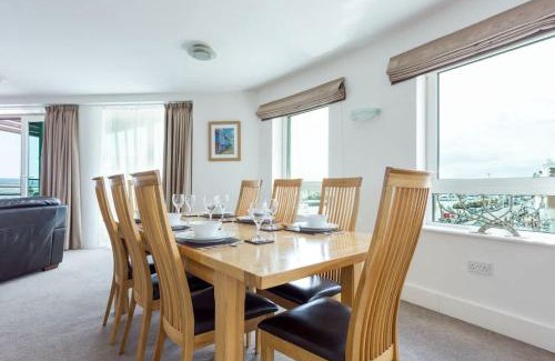 Poole Apartment | Panorama - 180-Degree Harbour Views