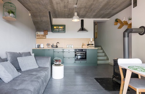 Trzemesnia House | PANORAMA CHEŁM domek w górach z widokiem na relax I sport max 8 persons