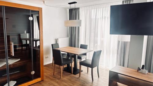 Neustadt an der Weinstrasse Hotel | PANORAMA HOTEL in Neustadt an der Weinstraße