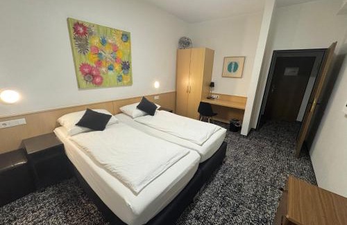 Pellenz Hotel | Panorama Hotel Rheinkrone