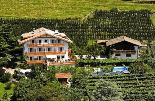 Schenna Apartment | Panorama Residence Rebgut