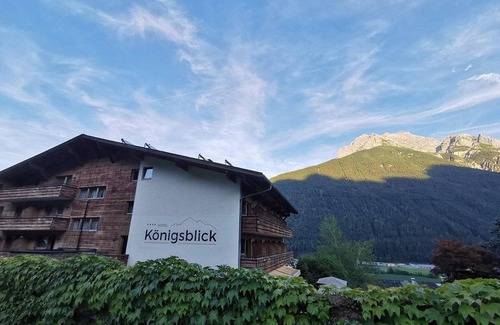 Medraz House | Panorama Suite Gletscherblick 131 - Hotel Königsblick by keyone