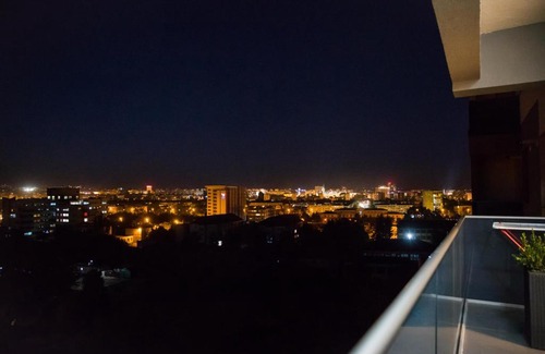 Iasi Apartment | Panorama View Apartment 2km to Palas