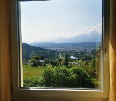 Kleinvassach Apartment | Panoramablick Exklusiv