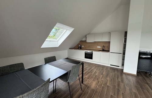 Ippendorf Apartment | Panoramawohnung in Bonn's Höhenlage