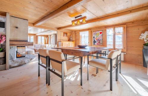 Chateau-d'Oex Apartment | Panoramic 5 Bedroom Luxury Chalet with Butler