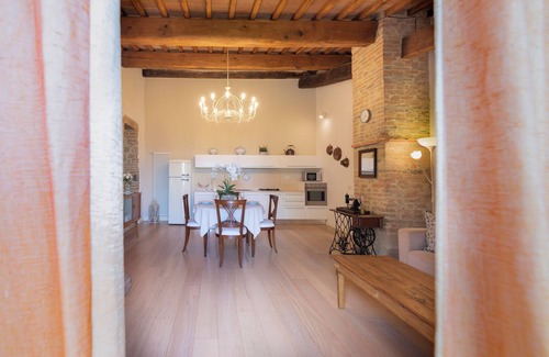 Radicondoli Villa | Panoramic and Charming Villa with Private Garden in Tuscany