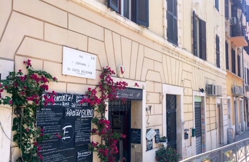 Quartiere XI Portuense Apartment | Panoramic Castle Apt Trastevere 10min to S Peter Historic Center Free parking