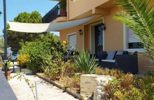 Catona House | Panoramic cottage between sea, nature and relaxation.