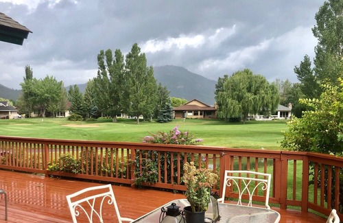 Dalton Ranch House | Panoramic Mountain Views, Stream in the back, on the Golf Course! A/C, Hot Springs!