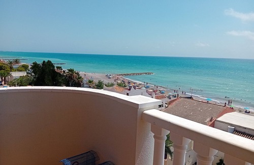 El Grau de Moncofa Apartment | Panoramic views from its terrace. Ideal to disconnect with your partner or family