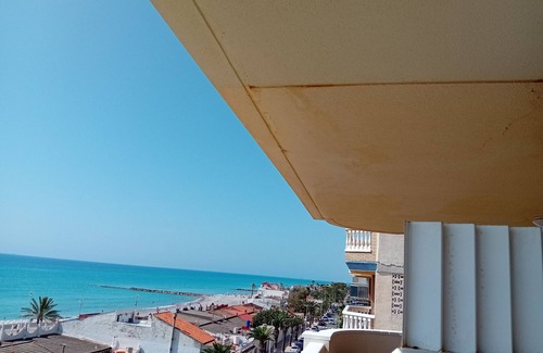 El Grau de Moncofa Apartment | Panoramic views from its terrace. Ideal to disconnect with your partner or family