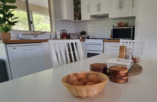 Wilsons Pocket Other | Panoramic Views, Peaceful, Fire pit, Wood BBQ, Feed the cute animals.