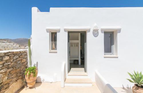Panormos Apartment | PANORMOS ART Beachfront Suites