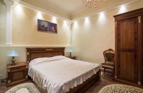 Chernovtsy Hotel | Panskiy Dvir