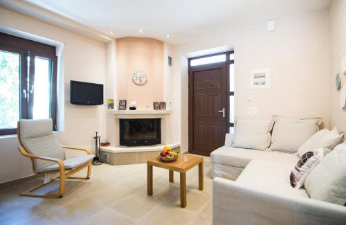 Zaros House | Papa-Antonis Stone House