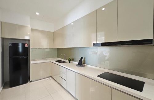 Taman Bukit Mewah Apartment | Paradigm Residence by Antlerzone
