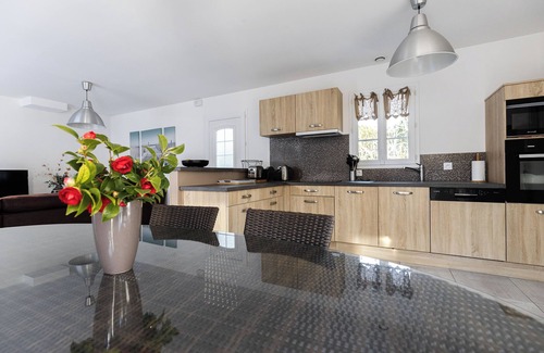Dolus-d'Oleron Villa | Paradiles Villa l'Aigrette sur Oleron very close to the fine sand beach