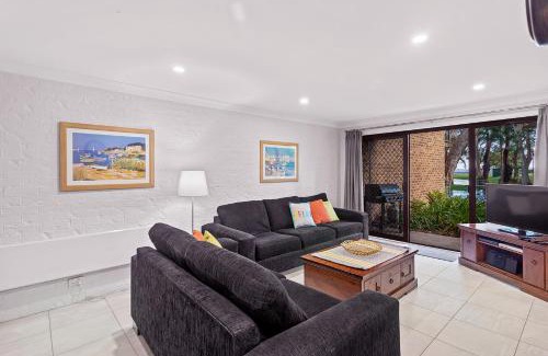 Nelson Bay Apartment | Paradise at The Bay