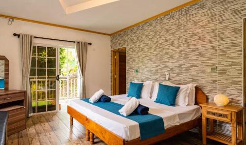 La Misere Apartment | Paradise Breeze Apartment