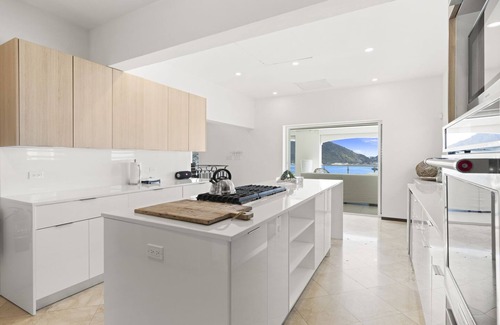 Little Bay Villa | Paradise can be yours!