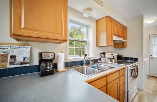 Carp Lake Cottage | Paradise Chalet on Paradise Lake