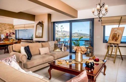 Agios Nikolaos Apartment | Paradise deluxe apartment on the sea