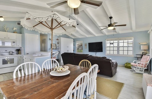 Spanish Grant House | Paradise Found | Beachfront, Steps from the Beach!