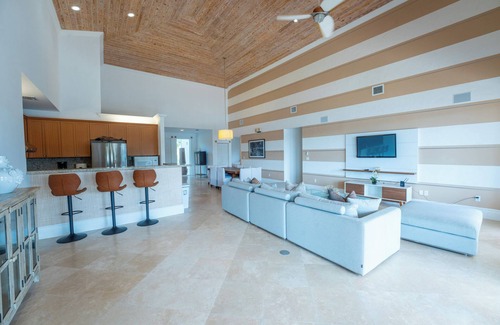 Bimini Islands House | Paradise Found: Luxurious 4 Bedroom Home in Bimini Bay