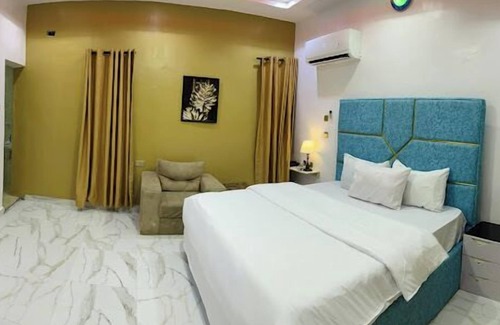 Sagamu Hotel | Paradise Haven Hotel