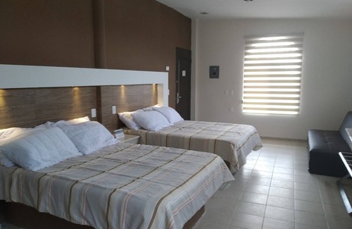 Ciudad Valles Apartment | PARADISE HOUSE Room "TAMBAQUE"
