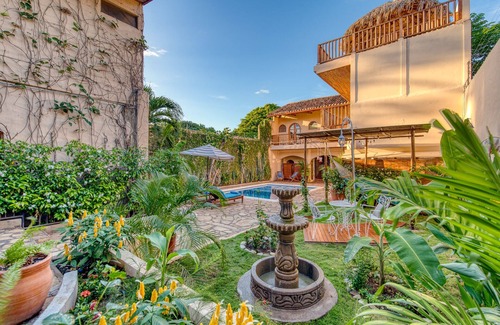 Granada House | Paradise in City center🌿 -Deluxe Room-"Leon" w gourmet breakfast