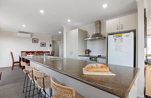 Pohara House | Paradise in Pohara - Pohara Beach Holiday Home