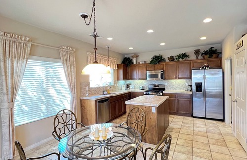 Desert Hot Springs House | Paradise in the desert! Pool & Golf!