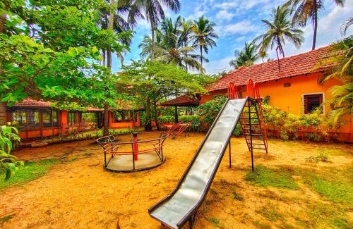 Tonse West Hotel | Paradise Lagoon