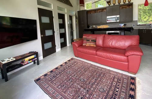 Proctor House | Paradise on Kootenay Lake, near Nelson, BC