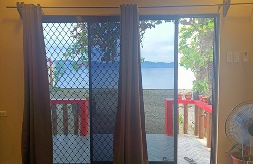 Malitbog House | Paradise on Sogod Bay, 3 bedrooms/2 Full Baths, Ocean View, Pet- friendly.