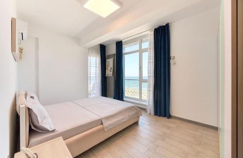 Mamaia-Sat Apartment | Paradise Sea View 2BD apt Spa n Pools beach resort