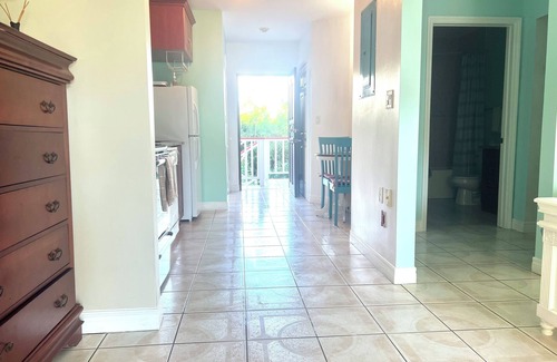 The Bight Apartment | Paradise Stay Studio-Beaches-Relax-Nature-Free Parking