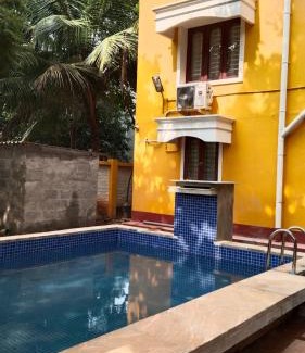Moratandi Villa | Paradise Yellow Villa