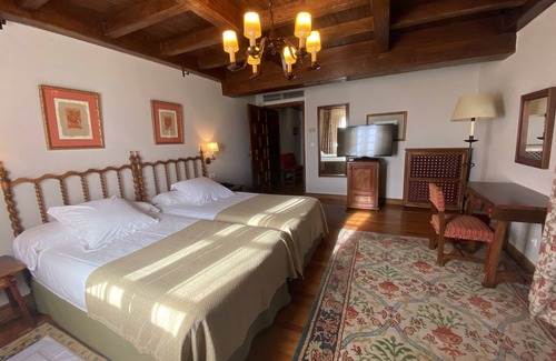 Monterrei Hotel | Parador De Verin