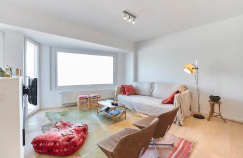 Mellet Apartment | Parador Heaven