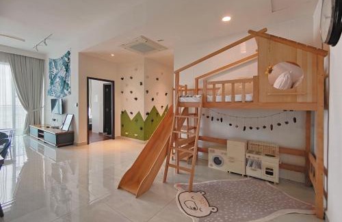 Central District Apartment | Paragon Suites CIQ Homestay by WELCOME HOME