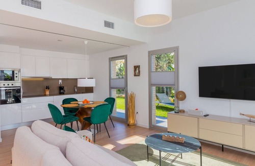 Javea Apartment | Paraiso Verde Apartment Javea, With AC, Large Terrace, Private Garden and Community Pool