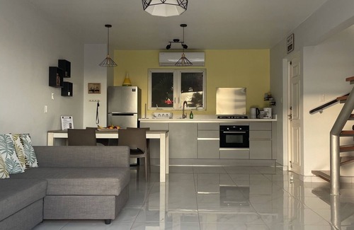 Piscadera Apartment | Parasasa ocean view - short drive/walk to beach