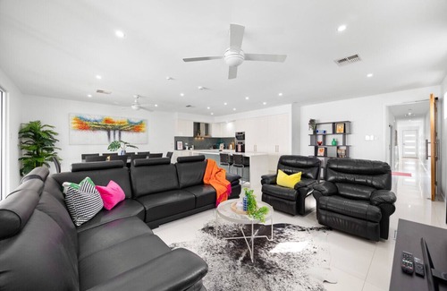 West Beach House | Parea on Cavendish - Beach Views!