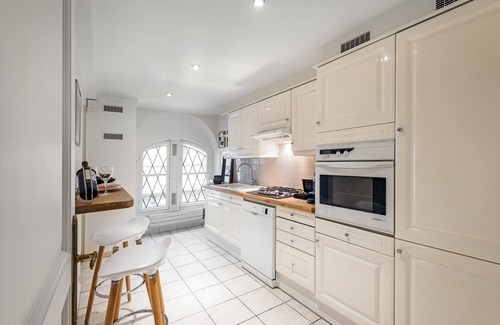 Palais-Royal Apartment | Paris, luxurious apartment for 6 people ideally located in the center of Paris