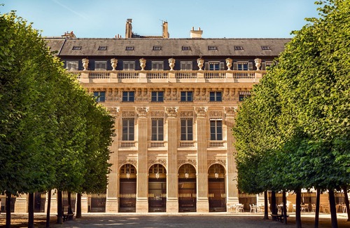 Palais-Royal Apartment | Paris, luxurious apartment for 6 people ideally located in the center of Paris