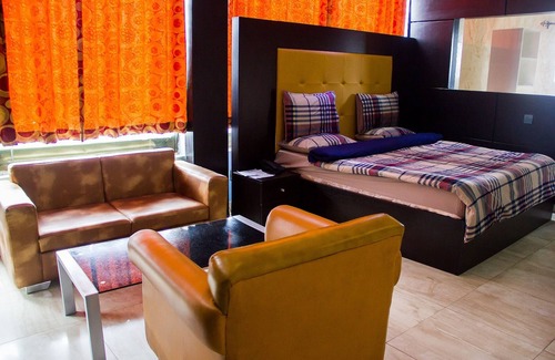 Festac Hotel | Paris Suites
